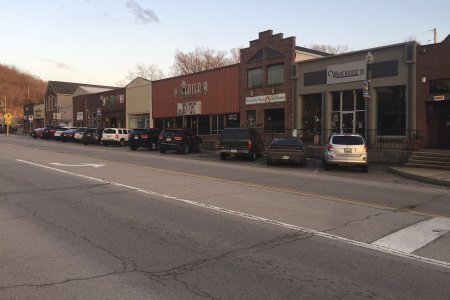 Waynesville, Missouri, een cafe met 66 biertaps